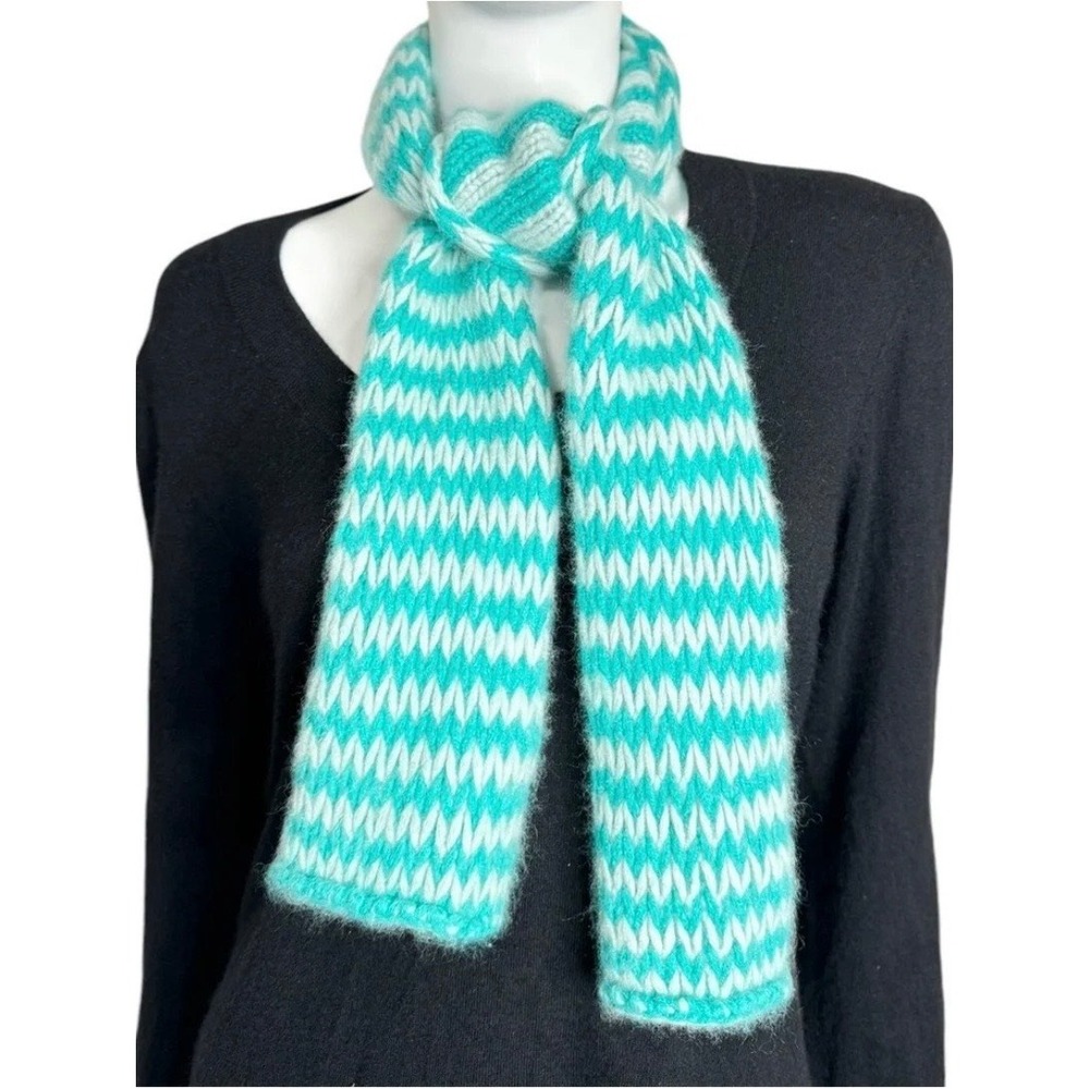 Ann Taylor 100% Cashmere Scarf Turquoise Blue White Chevron Knit Zigzag 50x5